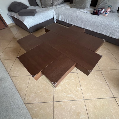 Wooden coffee table like new, dark brown with glass legs