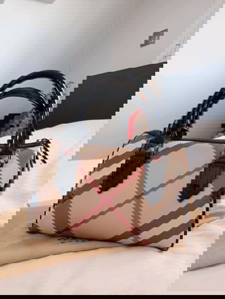 τσάντα βαρελάκι Burberry