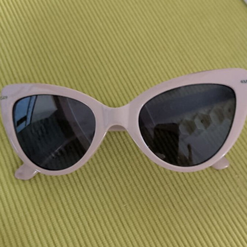 white cat eye sunglasses