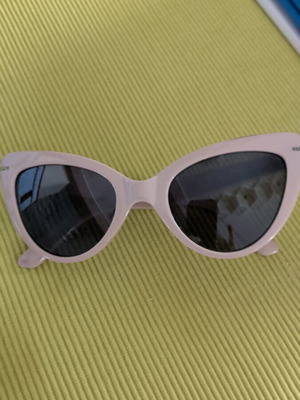 white cat eye sunglasses