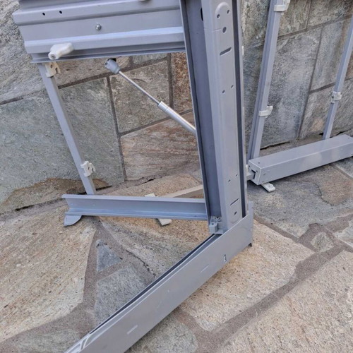 Corner kitchen cabinet mechanism with shelves like new