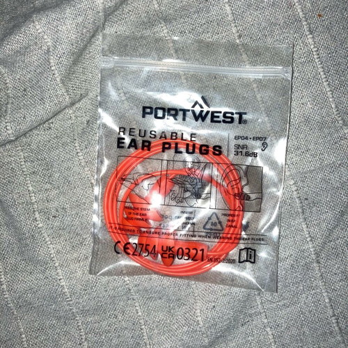 Ear plugs new in packaging