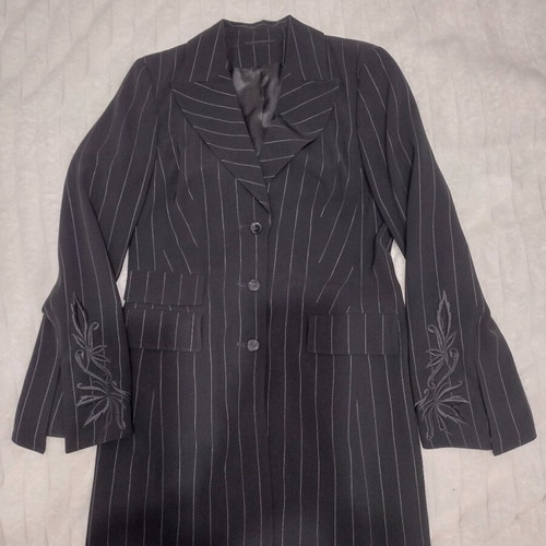 Women's black two-piece suit like new with white pinstripe size M