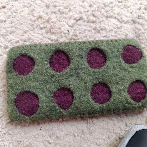 Knitted type pencil case like new