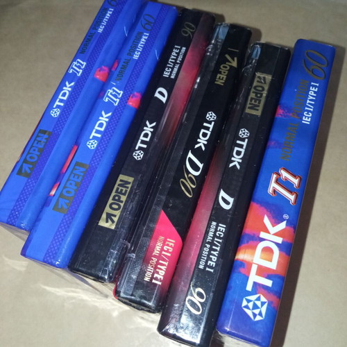 TDK audio cassette pack of 6, 3 T1 60 + 3 D 90, new sealed