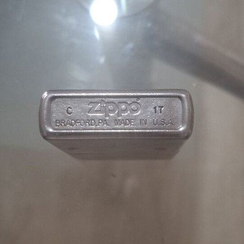 Zippo lighter used without zippellaio