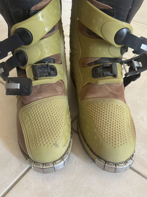 Alpinestars Tech 3 motocross μπότες ελιά/καφέ μέγεθος US 12 σαν καινούργιο
