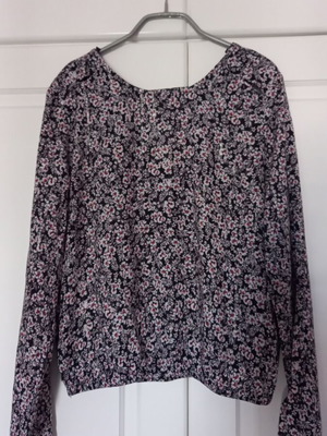 Toi&Moi women's blouse M, black with multicolour floral pattern
