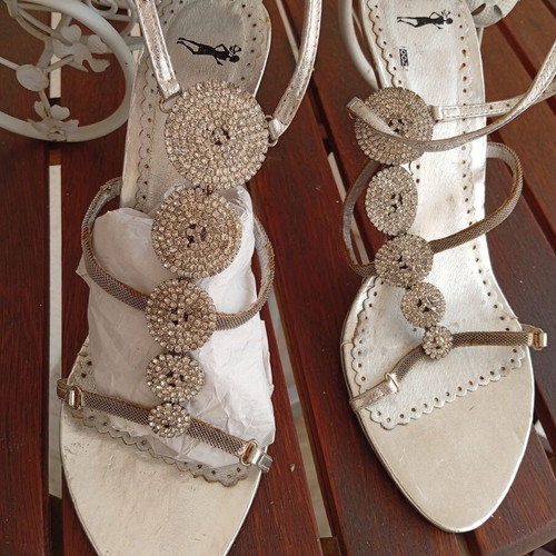 Silver sandals size 40 used, leather insole