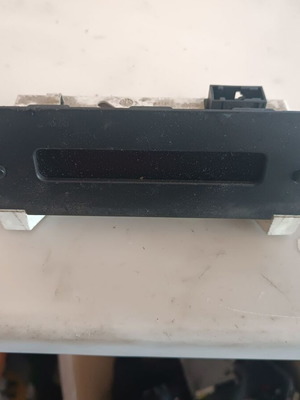 Οθόνη πολλαπλών ενδείξεων για Peugeot 206 '98-'04 σαν καινούργιο