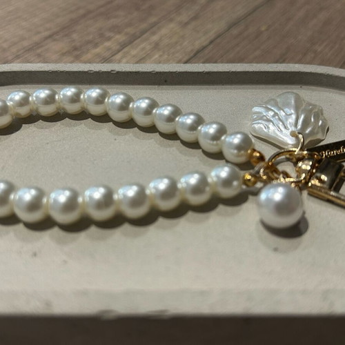 Handmade keychain with white pearls new