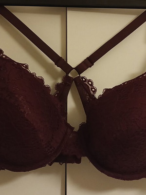 Women's lace lingerie set burgundy, size L, new