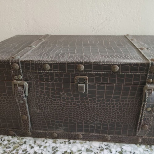 Vintage large trunk with embossed leather like new
