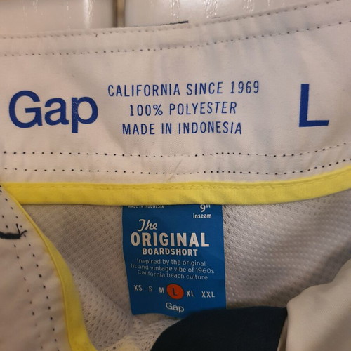 GAP swim shorts with blue floral pattern size L like new