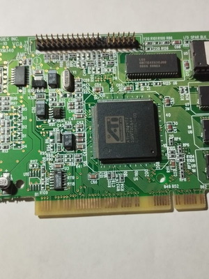 Винтидж ATI графична карта PN 109-34000-10 PCI употребявана