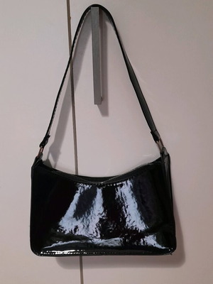 Shoulder bag new black