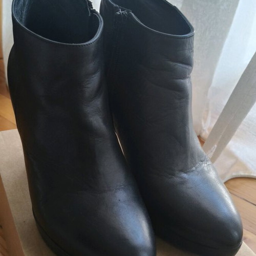 Leather ankle boots used, black, size 37 with low wedge heel