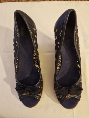 Tory Burch Peep Toe Espadrilles Like New, Leather, Size 39, Blue