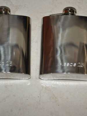 Assos 25 inox flask 8 oz new