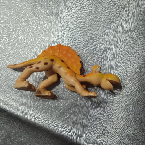 Dinosaur figure like new, funny dinosaur