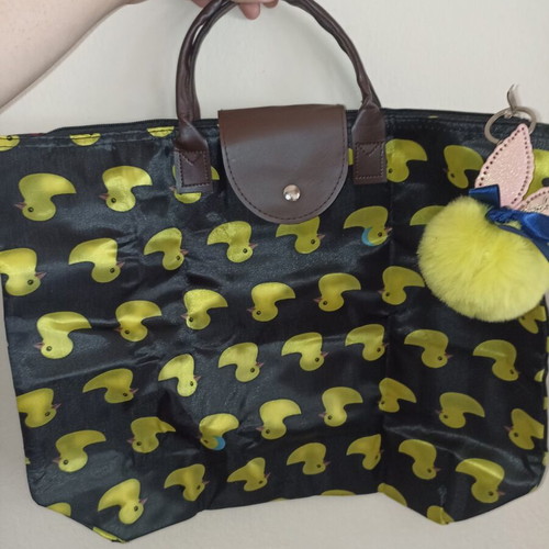 Origami Foldable Waterproof Handbag with Duck Print and Keychain like New