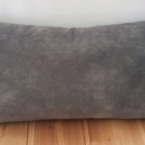 Decorative pillow like new