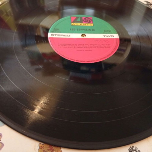 Led Zeppelin III vinyl record, rock