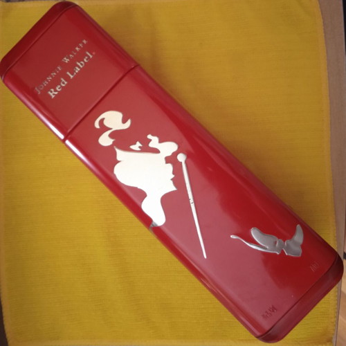 Johnnie Walker collectible metal whisky box like new