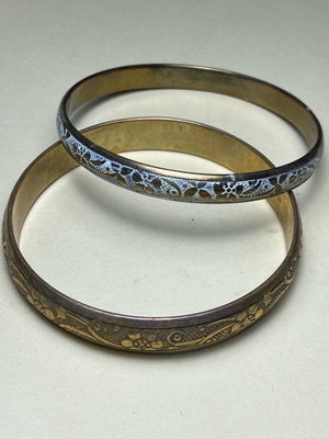 Bracelets used with unique designs
