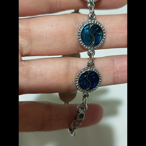 Bracelet silver blue like new