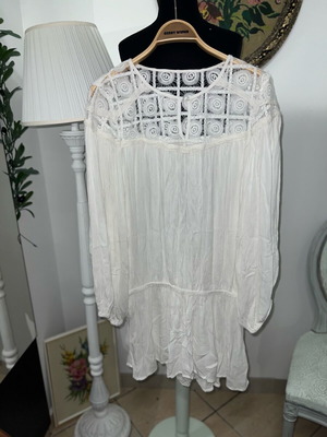 Blouse like new, summer fabric, white, size XL
