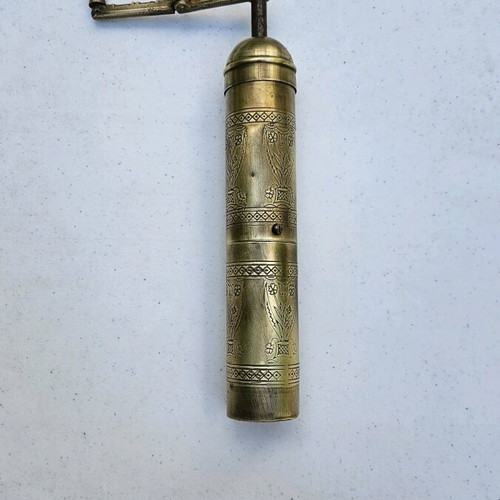 Spice grinder used, antique