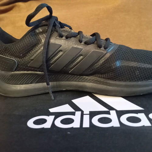 Adidas black trainers like new, size 38
