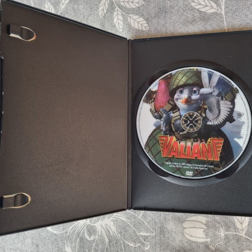 Valiant DVD like new, animated adventure comedy