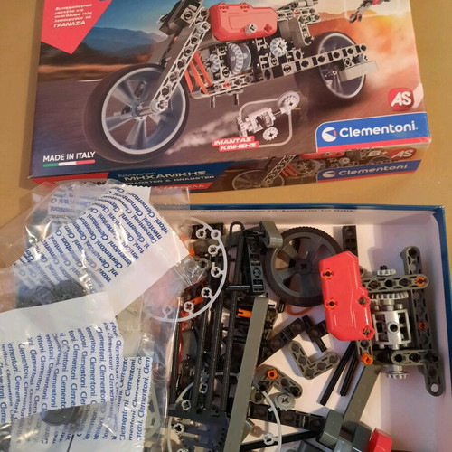 Clementoni Engineering Workshop STEM Roadster & Dragster like new