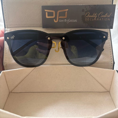 Ojo sunglasses like new with blue lens and UV protection