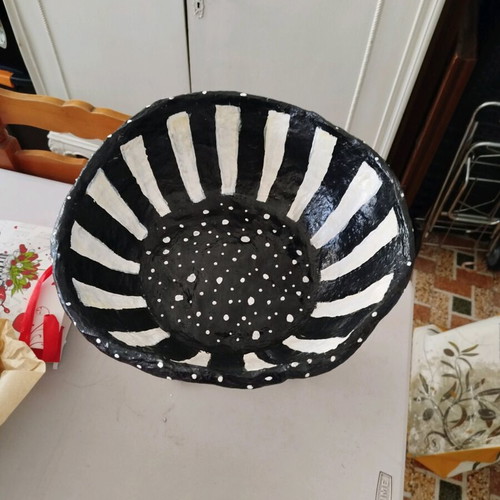 Handmade decorative bowl like new with original design