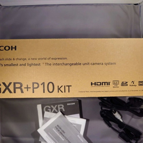 Ricoh GXR + P10 kit 28-300mm with VF-2 LCD Viewfinder, 3 batteries, used