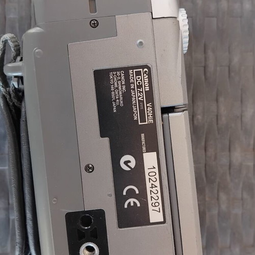 Canon V40 Hi video camera for parts