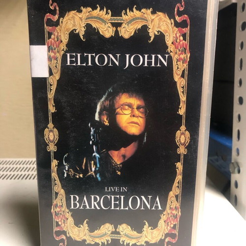 Elton John Live In Barcelona VHS like new, pop