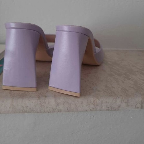 Mules shoes like new with unique heel, size 38