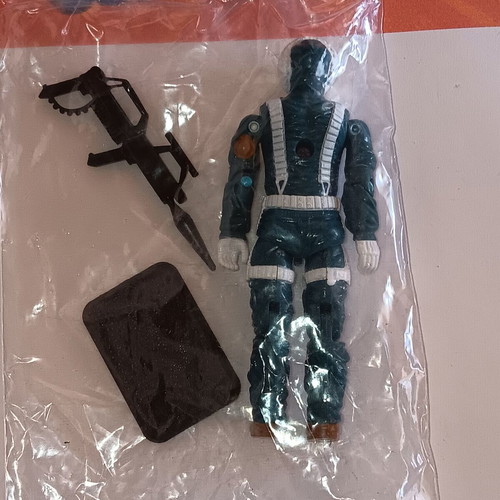 GI Joe ARAH Sub-Zero 1993 figure like new, mail-in Arctic Commandos