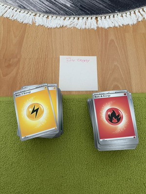 Pokemon Energy cards, pack of 374