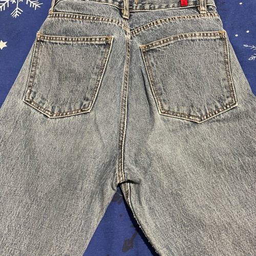 Salt and pepper Gia S/W Cropped