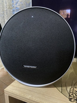 Harman Kardon Onyx smart speaker like new