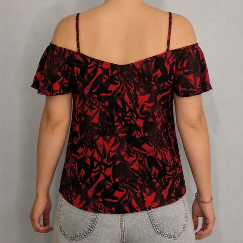 Off Shoulder Blouse used, size S, black and pink