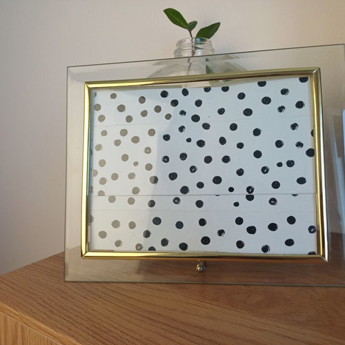 Glass photo frame with gold border, like new, 14.5×19.5 cm