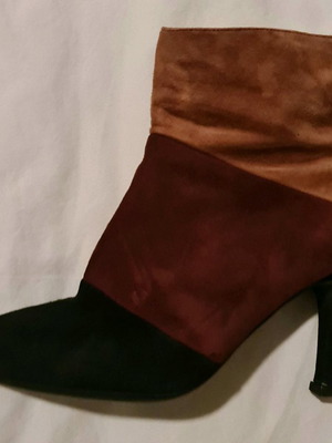 Unisa suede ankle boots used, tricolor, size 36