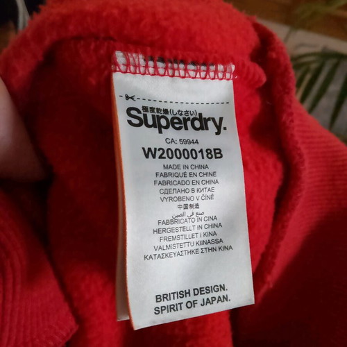 Superdry cropped sweatshirt like new, size large, red