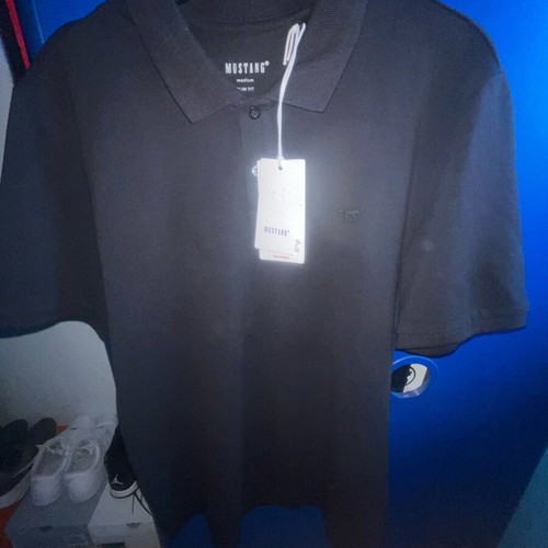 Mustang polo tee brand new, size M, black